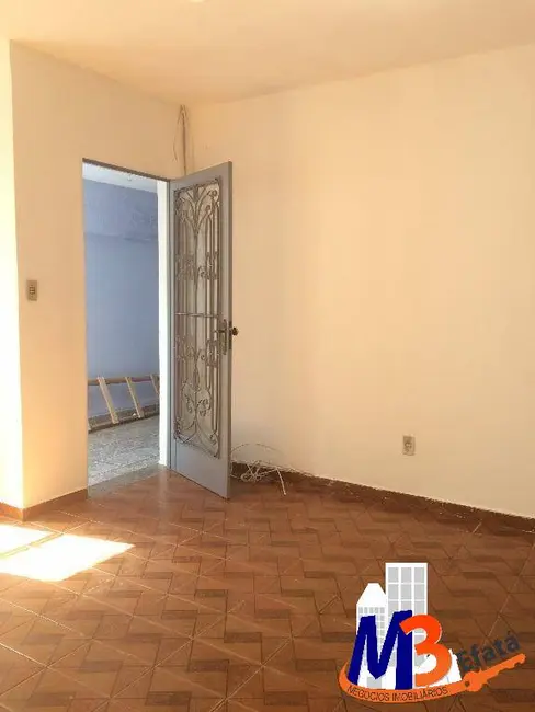 Foto 4 de Casa com 2 quartos para alugar, 250m2 em Cidade Intercap, Taboao Da Serra - SP