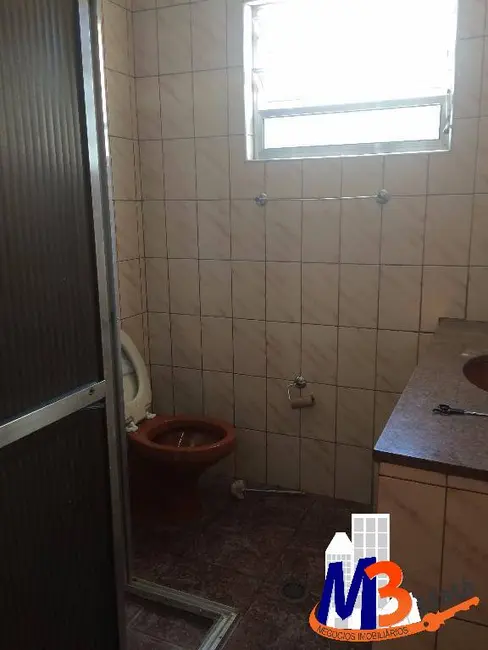 Foto 2 de Casa com 2 quartos para alugar, 250m2 em Cidade Intercap, Taboao Da Serra - SP