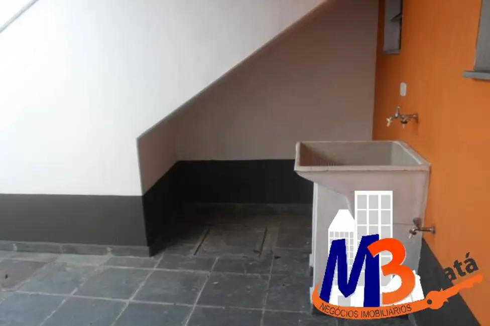 Sobrado com 3 quartos para alugar, 110m2 em Jardim do Lago, São Paulo - SP - imagem 4 Foto 4 de Sobrado com 3 quartos para alugar, 110m2 em Jardim do Lago, São Paulo - SP