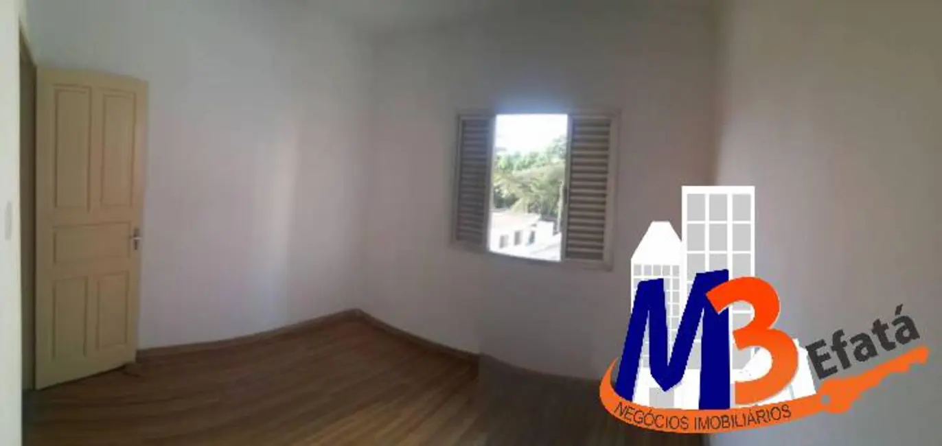 Casa com 2 quartos para alugar, 200m2 em Vila Osasco, Osasco - SP - imagem 4 Foto 4 de Casa com 2 quartos para alugar, 200m2 em Vila Osasco, Osasco - SP