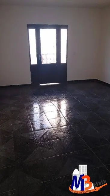 Sala Comercial para alugar em Jardim Maria Rosa, Taboao Da Serra - SP - imagem 2 Foto 2 de Sala Comercial para alugar em Jardim Maria Rosa, Taboao Da Serra - SP