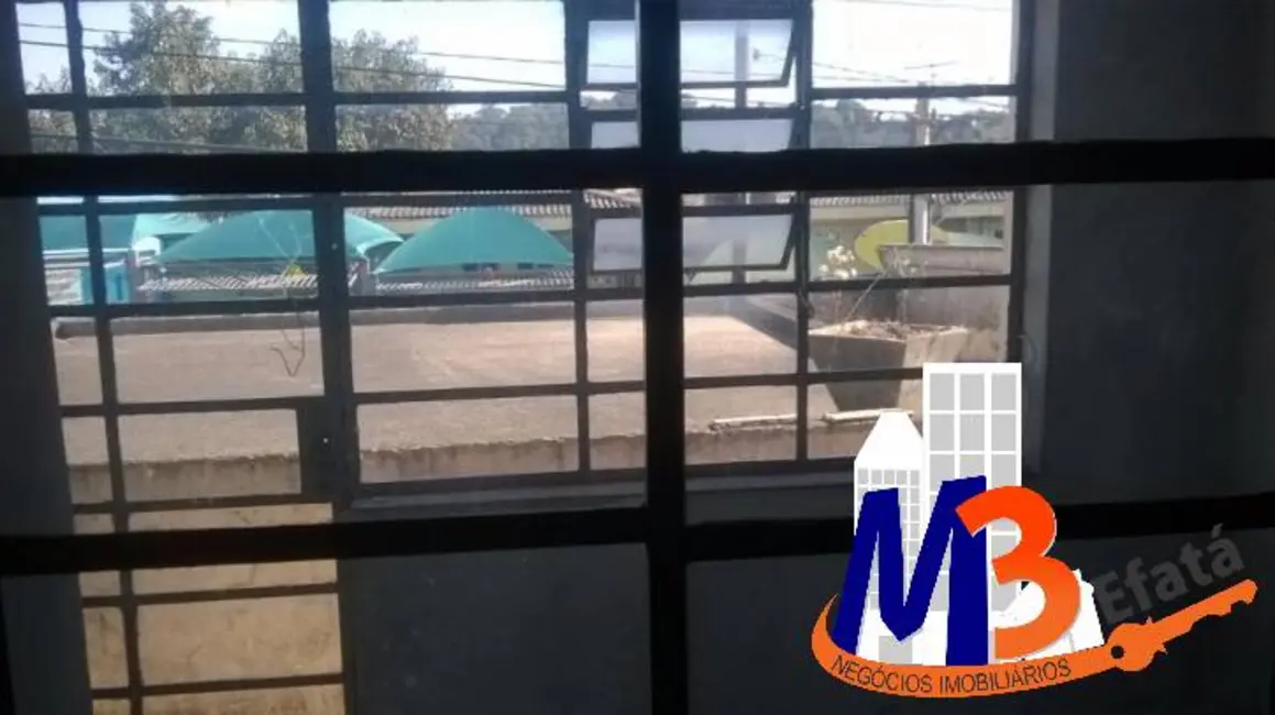Foto 3 de Casa com 2 quartos para alugar, 250m2 em Vila Pirajussara, São Paulo - SP