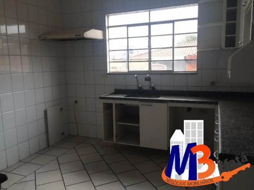 Foto 9 de Sobrado com 2 quartos à venda, 250m2 em Jardim Taboão, Taboao Da Serra - SP