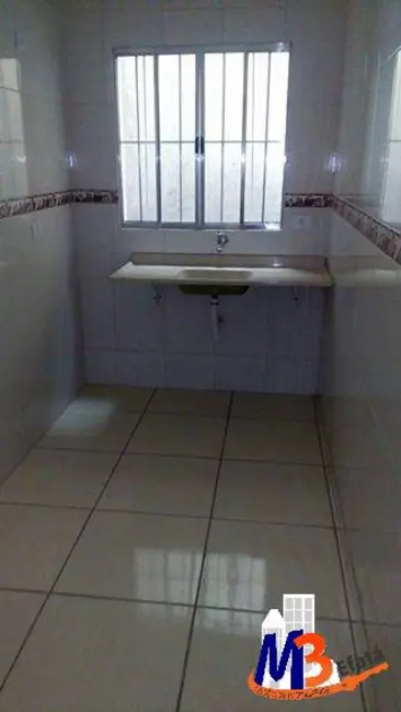 Foto 4 de Kitnet com 1 quarto para alugar, 125m2 em Jardim Ester, São Paulo - SP