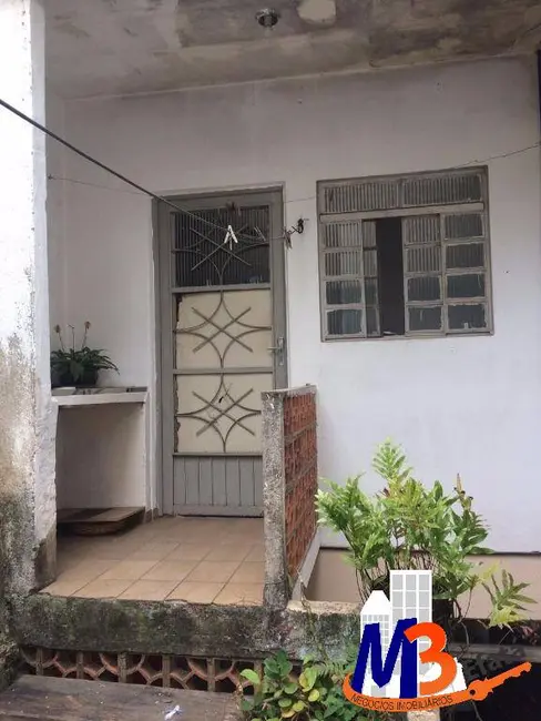 Foto 2 de Sobrado com 3 quartos à venda, 300m2 em Jardim Ouro Preto, Taboao Da Serra - SP