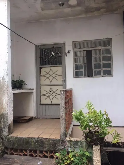 Foto 2 de Sobrado com 3 quartos à venda, 300m2 em Jardim Ouro Preto, Taboao Da Serra - SP