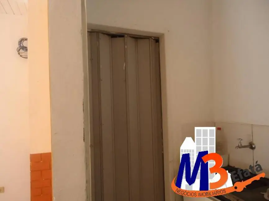 Casa com 1 quarto para alugar, 125m2 em Jardim Santa Rosa, Taboao Da Serra - SP - imagem 9 Foto 9 de Casa com 1 quarto para alugar, 125m2 em Jardim Santa Rosa, Taboao Da Serra - SP