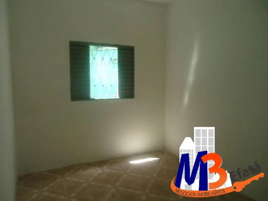 Casa com 1 quarto para alugar, 125m2 em Jardim Santa Rosa, Taboao Da Serra - SP - imagem 5 Foto 5 de Casa com 1 quarto para alugar, 125m2 em Jardim Santa Rosa, Taboao Da Serra - SP
