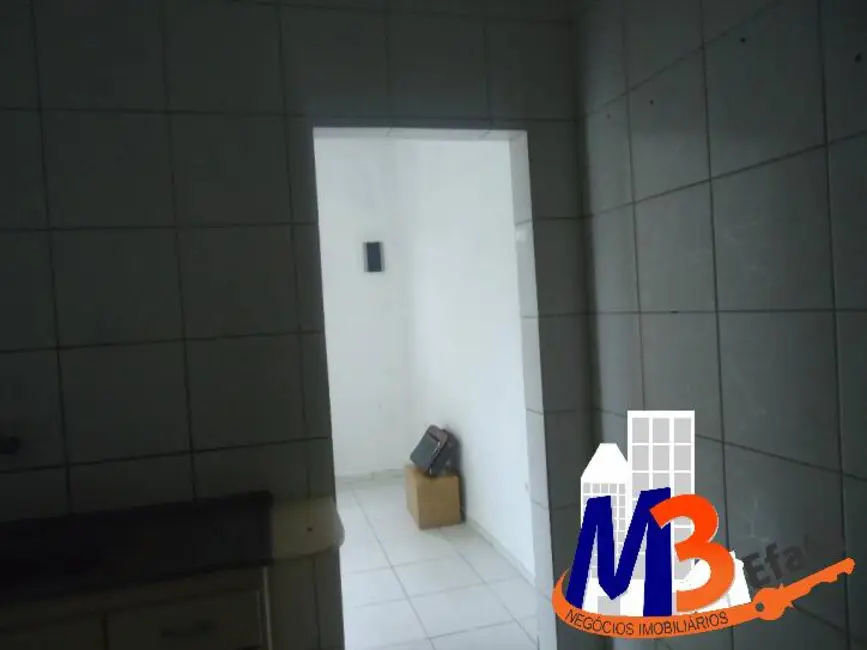 Casa com 2 quartos à venda, 125m2 em Jardim Mirna, Taboao Da Serra - SP - imagem 7 Foto 7 de Casa com 2 quartos à venda, 125m2 em Jardim Mirna, Taboao Da Serra - SP