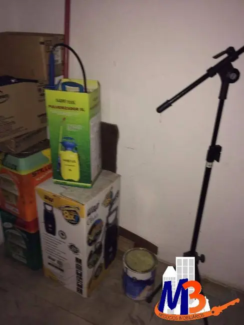 Foto 2 de Casa com 4 quartos para alugar, 250m2 em Parque Santos Dumont, Taboao Da Serra - SP