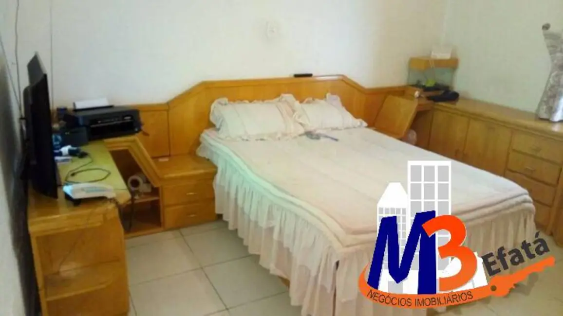 Foto 3 de Casa com 2 quartos à venda, 125m2 em Parque Assunção, Taboao Da Serra - SP