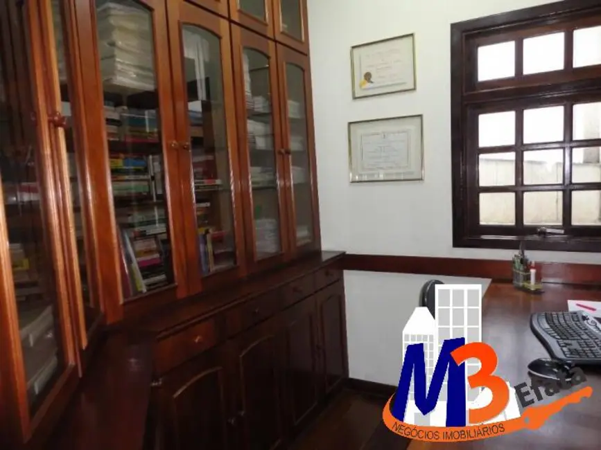 Casa com 4 quartos à venda, 360m2 em Alphaville, Santana De Parnaiba - SP - imagem 5 Foto 5 de Casa com 4 quartos à venda, 360m2 em Alphaville, Santana De Parnaiba - SP