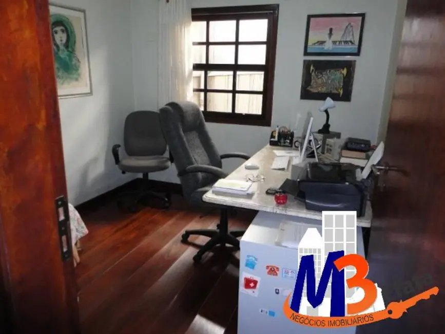 Casa com 4 quartos à venda, 360m2 em Alphaville, Santana De Parnaiba - SP - imagem 8 Foto 8 de Casa com 4 quartos à venda, 360m2 em Alphaville, Santana De Parnaiba - SP