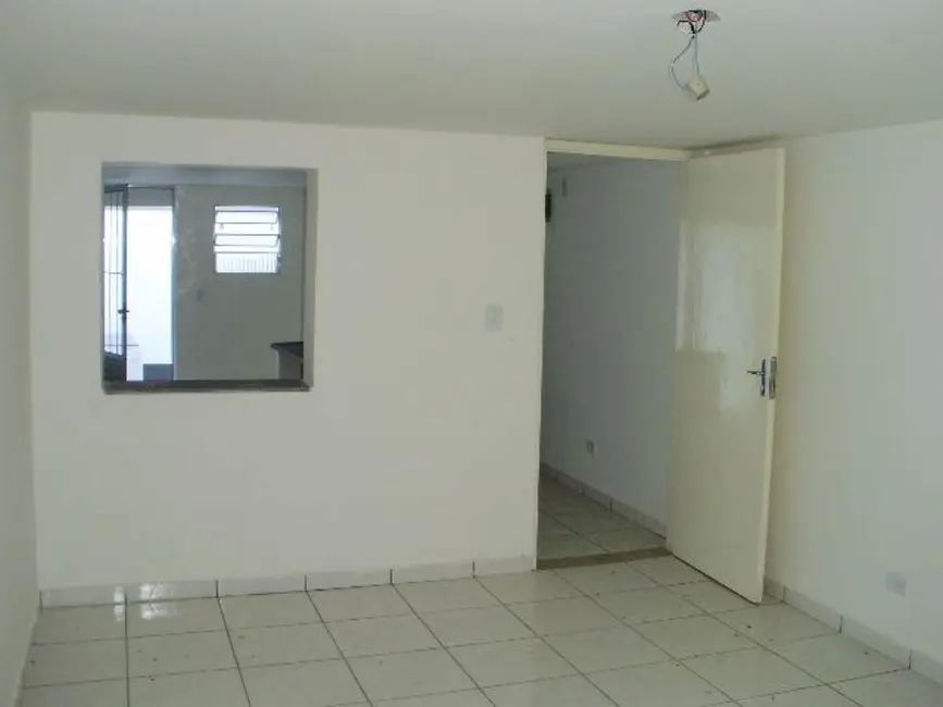 Foto 1 de Kitnet com 1 quarto para alugar, 37m2 em Jardim Gilda Maria, São Paulo - SP