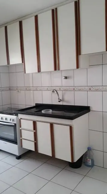 Foto 1 de Apartamento com 2 quartos à venda em Chácara Agrindus, Taboao Da Serra - SP