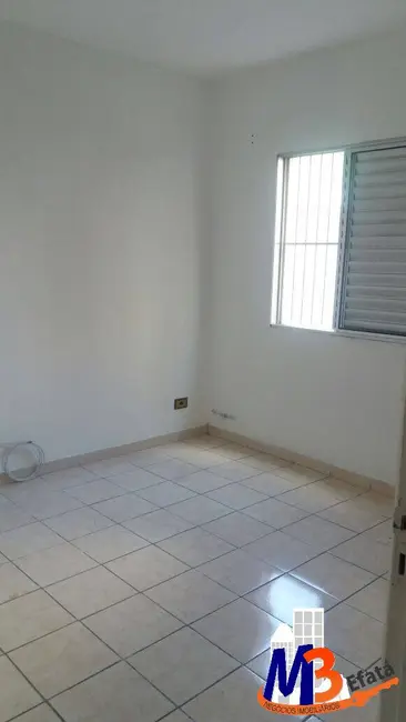 Foto 2 de Apartamento com 2 quartos para alugar em Santo Antônio, Osasco - SP