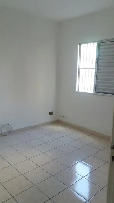 Foto 2 de Apartamento com 2 quartos para alugar em Santo Antônio, Osasco - SP