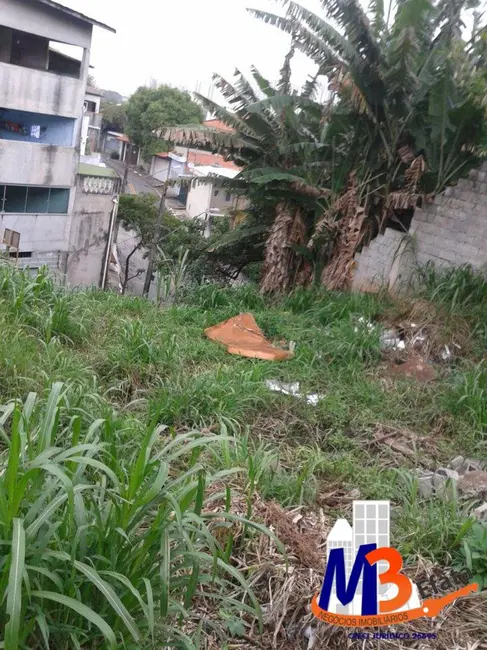 Foto 3 de Terreno / Lote à venda, 300m2 em Taboao Da Serra - SP