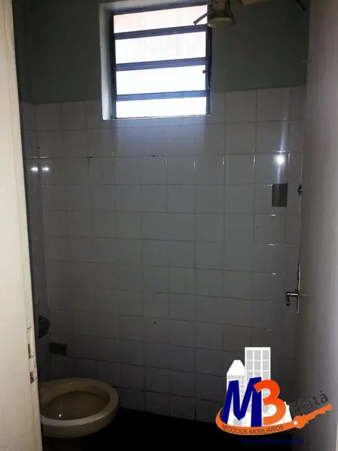 Sala Comercial com 1 quarto para alugar, 120m2 em Taboao Da Serra - SP - imagem 6 Foto 6 de Sala Comercial com 1 quarto para alugar, 120m2 em Taboao Da Serra - SP