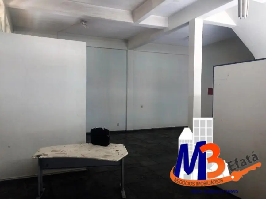 Sala Comercial com 1 quarto para alugar, 120m2 em Taboao Da Serra - SP - imagem 3 Foto 3 de Sala Comercial com 1 quarto para alugar, 120m2 em Taboao Da Serra - SP