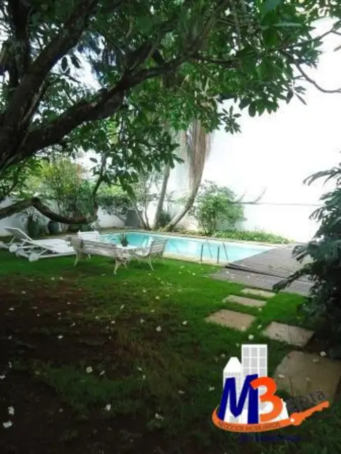 Sobrado com 4 quartos à venda, 590m2 em Cidade Jardim, São Paulo - SP - imagem 8 Foto 8 de Sobrado com 4 quartos à venda, 590m2 em Cidade Jardim, São Paulo - SP