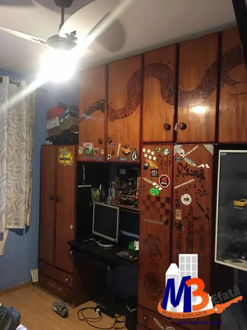 Sobrado com 2 quartos para alugar em Jardim Maria Rosa, Taboao Da Serra - SP - imagem 4 Foto 4 de Sobrado com 2 quartos para alugar em Jardim Maria Rosa, Taboao Da Serra - SP