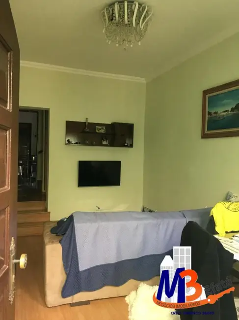 Sobrado com 2 quartos para alugar em Jardim Maria Rosa, Taboao Da Serra - SP - imagem 6 Foto 6 de Sobrado com 2 quartos para alugar em Jardim Maria Rosa, Taboao Da Serra - SP