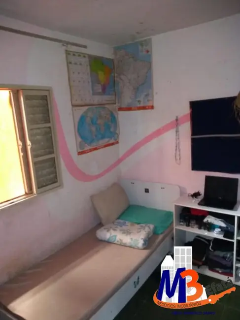 Foto 3 de Sobrado com 5 quartos à venda, 250m2 em Jardim Suína, Taboao Da Serra - SP