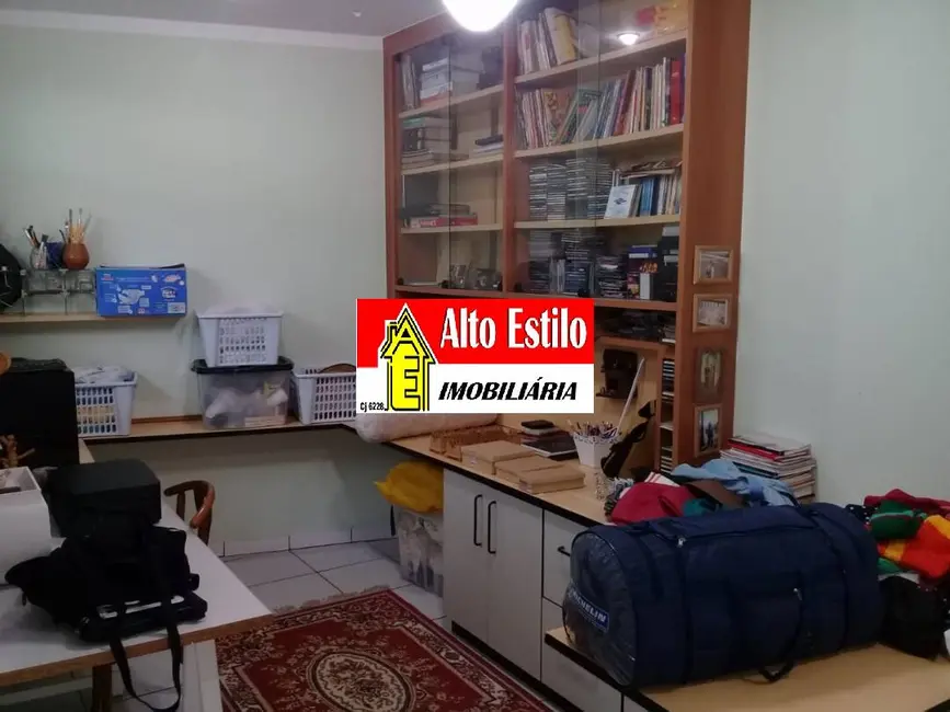 Casa com 3 quartos à venda, 265m2 em Cascadura, Rio De Janeiro - RJ - imagem 9 Foto 9 de Casa com 3 quartos à venda, 265m2 em Cascadura, Rio De Janeiro - RJ