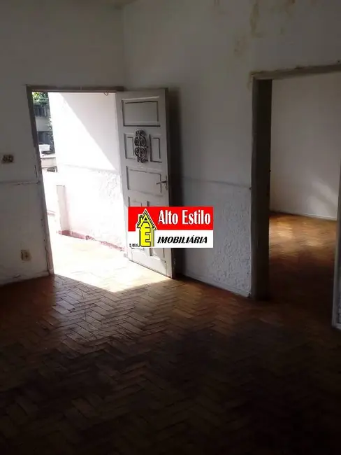 Casa com 2 quartos à venda, 86m2 em Piedade, Rio De Janeiro - RJ - imagem 3 Foto 3 de Casa com 2 quartos à venda, 86m2 em Piedade, Rio De Janeiro - RJ