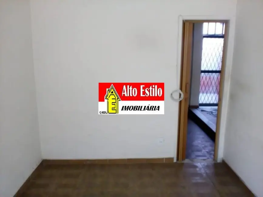 Casa com 2 quartos à venda, 75m2 em Piedade, Rio De Janeiro - RJ - imagem 5 Foto 5 de Casa com 2 quartos à venda, 75m2 em Piedade, Rio De Janeiro - RJ