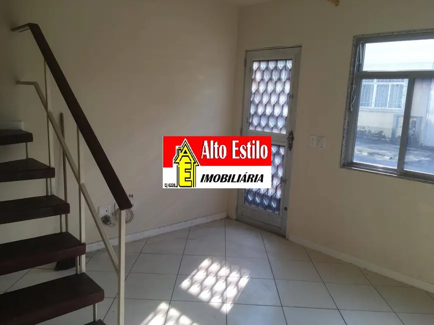 Foto 2 de Casa com 3 quartos à venda, 110m2 em Cascadura, Rio De Janeiro - RJ