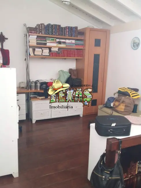 Foto 2 de Casa de Condomínio com 3 quartos à venda, 180m2 em Alphaville, Santana De Parnaiba - SP