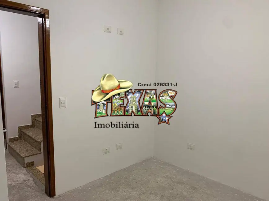 Casa de Condomínio com 3 quartos à venda, 120m2 em Jardim São Carlos (Zona Leste), São Paulo - SP - imagem 3 Foto 3 de Casa de Condomínio com 3 quartos à venda, 120m2 em Jardim São Carlos (Zona Leste), São Paulo - SP