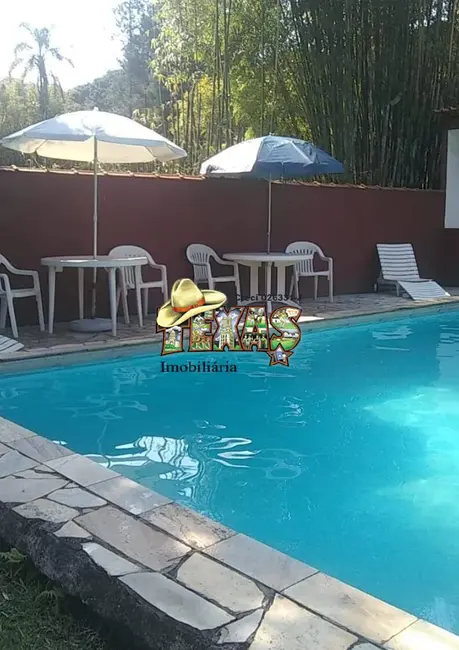 Chácara com 10 quartos à venda, 800m2 em Quatinga, Mogi Das Cruzes - SP - imagem 9 Foto 9 de Chácara com 10 quartos à venda, 800m2 em Quatinga, Mogi Das Cruzes - SP