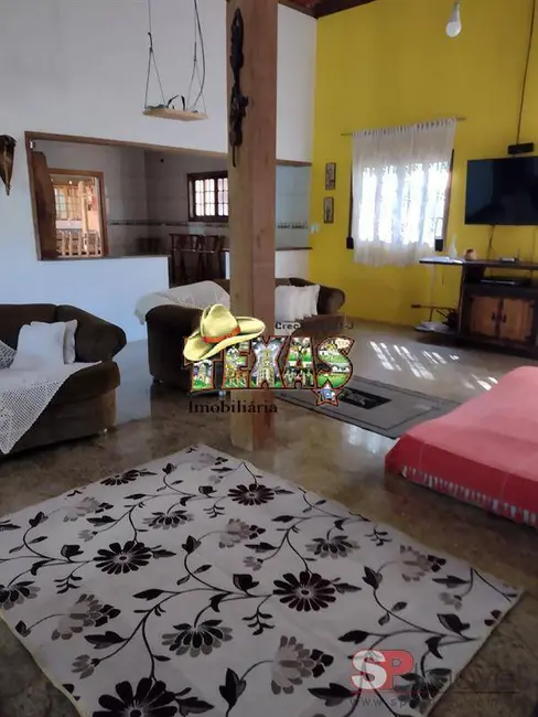 Chácara com 5 quartos à venda, 4500m2 em Ibiuna - SP - imagem 8 Foto 8 de Chácara com 5 quartos à venda, 4500m2 em Ibiuna - SP