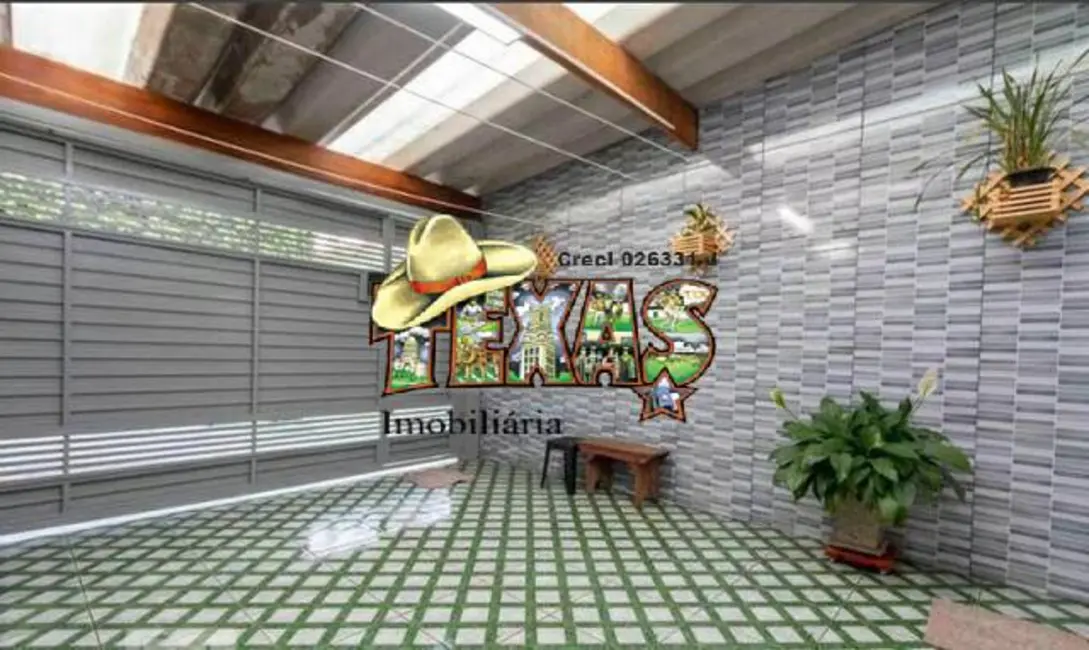 Foto 2 de Sobrado com 2 quartos à venda, 135m2 em Vila Carmosina, São Paulo - SP