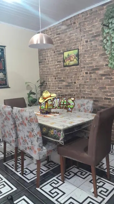 Casa com 2 quartos à venda, 120m2 em Vila União (Zona Leste), São Paulo - SP - imagem 3 Foto 3 de Casa com 2 quartos à venda, 120m2 em Vila União (Zona Leste), São Paulo - SP