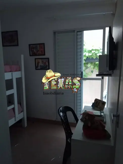 Foto 9 de Casa de Condomínio com 2 quartos à venda, 52m2 em Vila Santana, São Paulo - SP