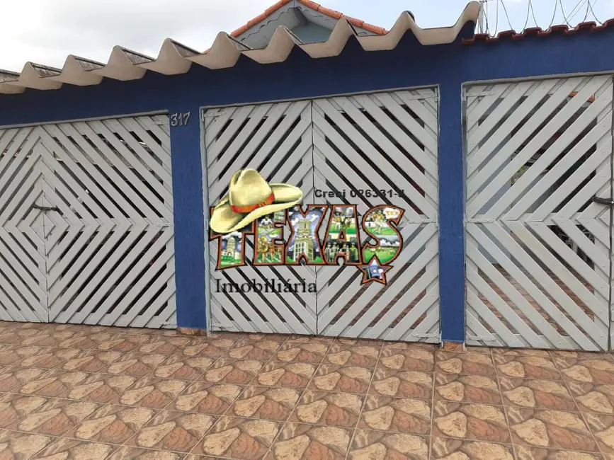 Foto 1 de Casa com 3 quartos à venda, 120m2 em Peruibe - SP