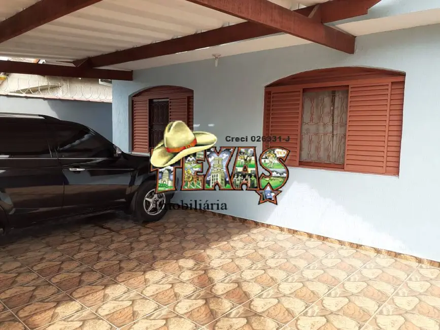 Casa com 3 quartos à venda, 120m2 em Peruibe - SP - imagem 3 Foto 3 de Casa com 3 quartos à venda, 120m2 em Peruibe - SP