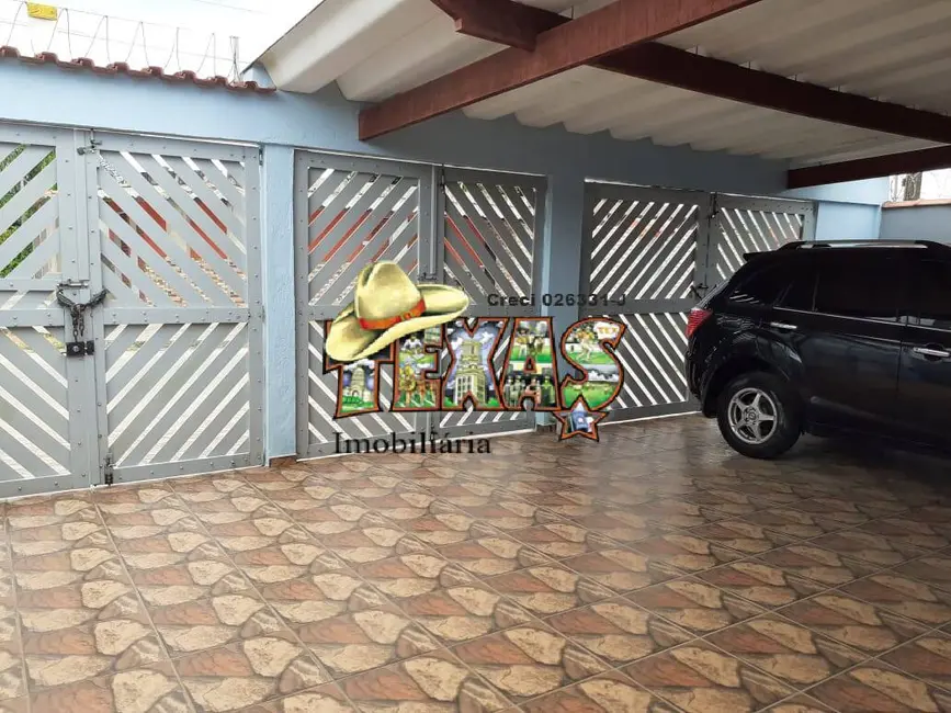 Foto 9 de Casa com 3 quartos à venda, 120m2 em Peruibe - SP
