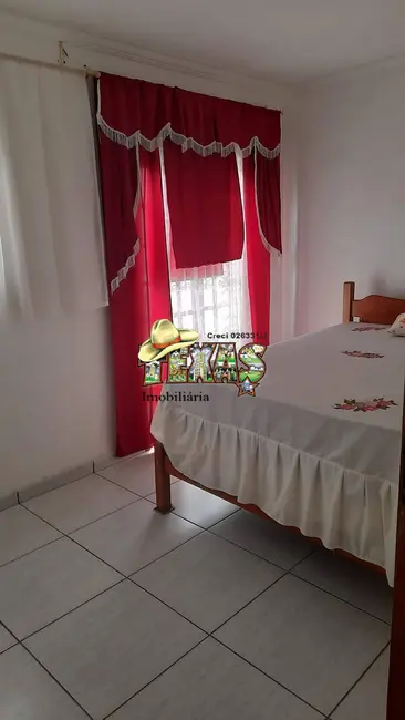 Sobrado com 2 quartos à venda, 100m2 em Jardim Pedra Mar, Jacarei - SP - imagem 7 Foto 7 de Sobrado com 2 quartos à venda, 100m2 em Jardim Pedra Mar, Jacarei - SP