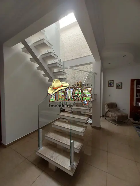 Foto 8 de Sobrado com 3 quartos à venda, 240m2 em Burgo Paulista, São Paulo - SP