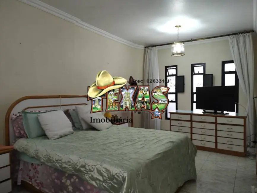 Casa com 6 quartos à venda, 450m2 em Vila Londrina, São Paulo - SP - imagem 4 Foto 4 de Casa com 6 quartos à venda, 450m2 em Vila Londrina, São Paulo - SP