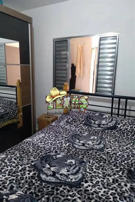 Casa com 3 quartos à venda, 175m2 em Conjunto Residencial Prestes Maia, São Paulo - SP - imagem 6 Foto 6 de Casa com 3 quartos à venda, 175m2 em Conjunto Residencial Prestes Maia, São Paulo - SP