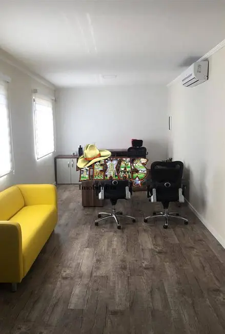 Sala Comercial para alugar, 588m2 em Vila Rio Branco, São Paulo - SP - imagem 3 Foto 3 de Sala Comercial para alugar, 588m2 em Vila Rio Branco, São Paulo - SP