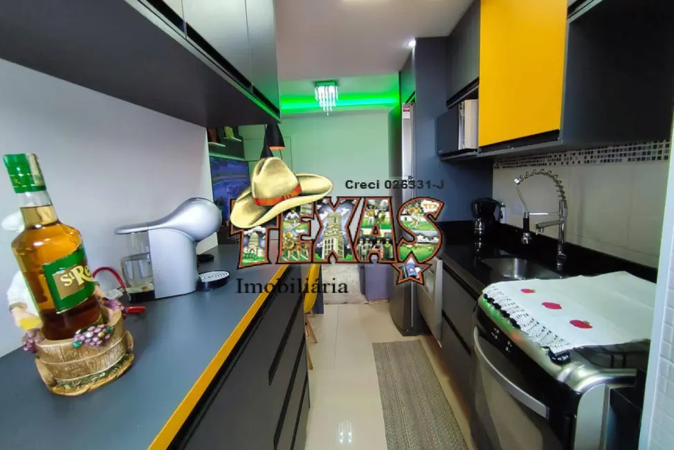 Foto 3 de Apartamento com 2 quartos à venda, 40m2 em Vila Nhocune, São Paulo - SP