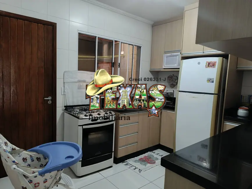 Sobrado com 2 quartos à venda, 72m2 em Limoeiro, São Paulo - SP - imagem 2 Foto 2 de Sobrado com 2 quartos à venda, 72m2 em Limoeiro, São Paulo - SP