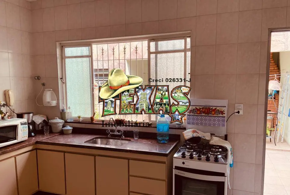 Casa com 3 quartos à venda, 180m2 em Jardim Itapemirim, São Paulo - SP - imagem 1 Foto 1 de Casa com 3 quartos à venda, 180m2 em Jardim Itapemirim, São Paulo - SP